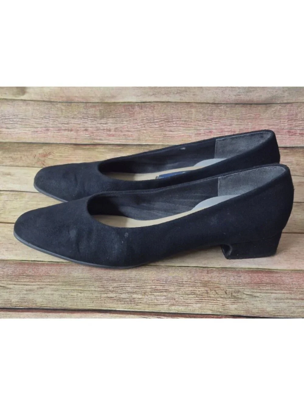 Easy Spirit Women's 8.5 Black Suede Dress Pumps Shoes Low Heel Classic Comfort